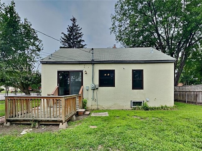 Building Photo - 5302 N Humboldt Ave