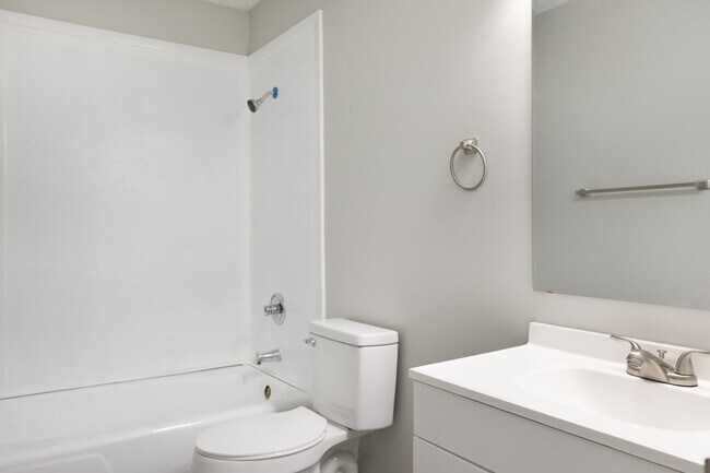 Building Photo - 3207 Tallywood Dr