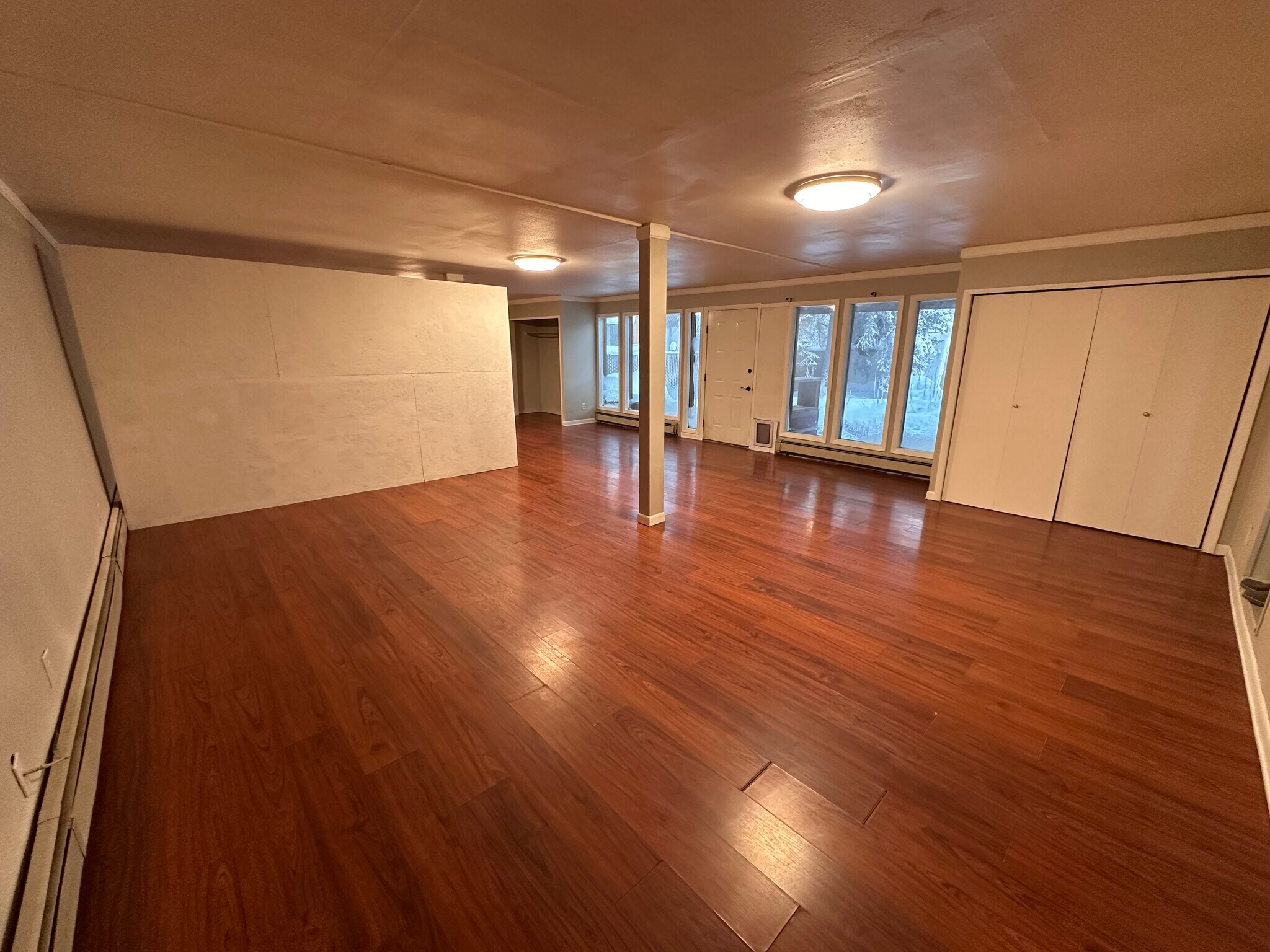 Building Photo - 150 Charles St