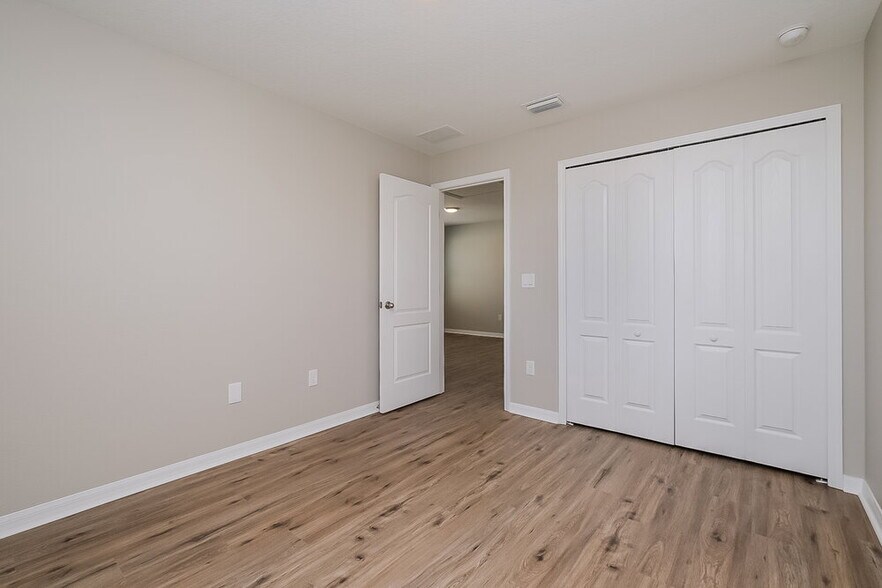Building Photo - 6139 Trent Creek Dr