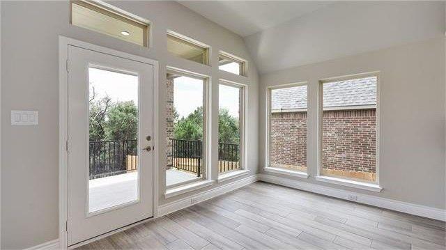 Building Photo - 2017 Limestone Lake Dr