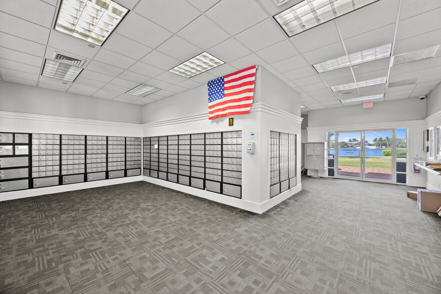 Building Photo - 4748 San Carlo Ct