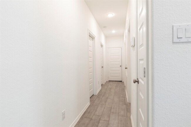 Building Photo - 23119 True Fortune Dr