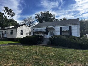 Building Photo - 6108 Eaton Dr