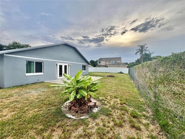 Building Photo - 12500 Wisconsin Woods Ln