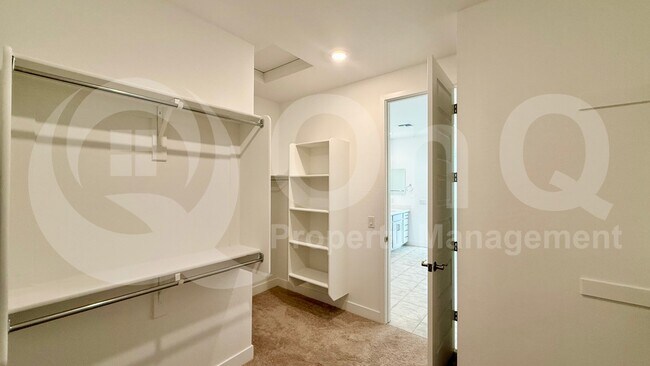 Building Photo - 14255 W Alameda Rd