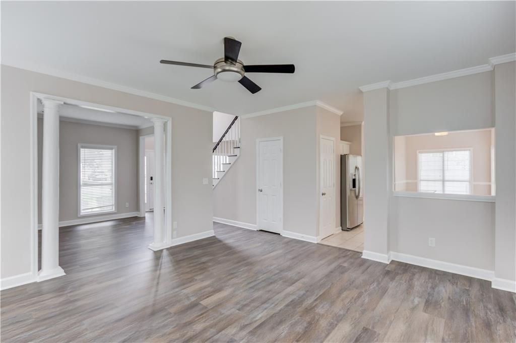 Building Photo - 3895 Kingsbrook Blvd