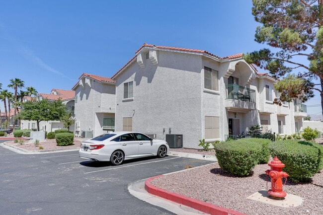 Building Photo - 6201 E Lake Mead Blvd