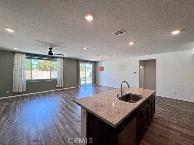 Building Photo - 27082 Nolana Wy