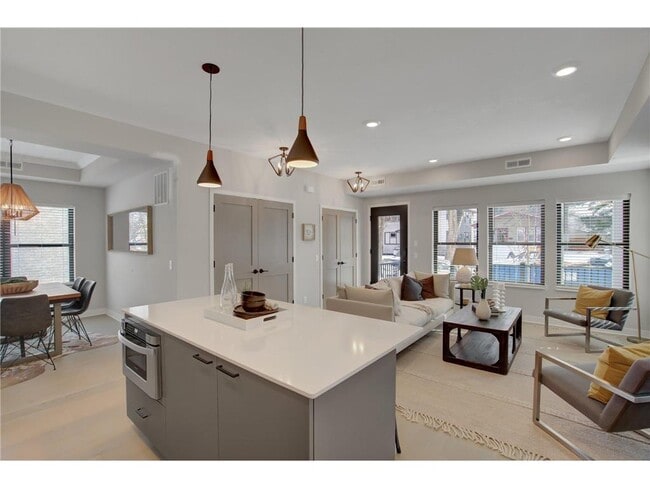 Building Photo - 3628 Colfax Ave South