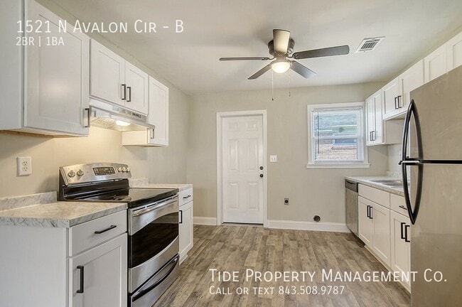 Building Photo - 1521 N Avalon Cir