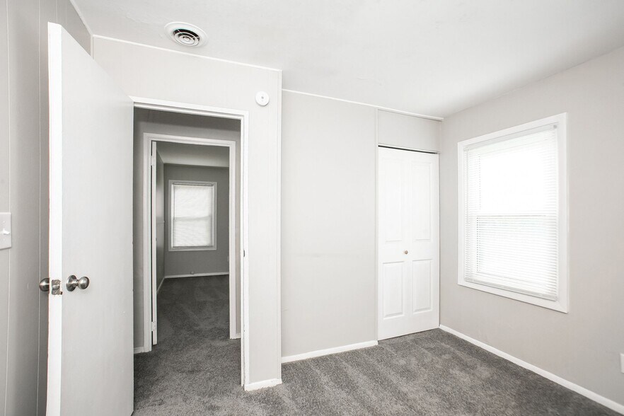 Building Photo - 5326 Winston Pl