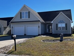 Building Photo - 1465 Aultroy Dr