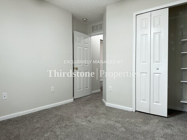 Building Photo - 1051 Moosehead Dr