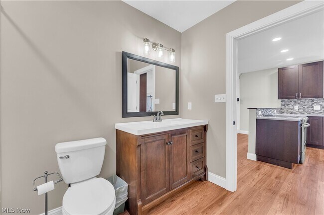 Building Photo - 1151 Bryce Ave