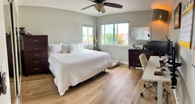 Building Photo - Two story 3 bedroom/2.5 bath home on corne...
