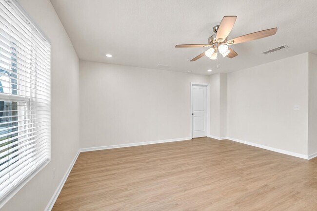 Building Photo - 918 Merganser Way