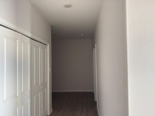 Building Photo - 6002 Amir Dr