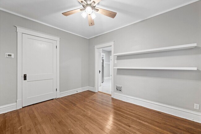 Building Photo - 1514-1518-1518 McCausland Ave