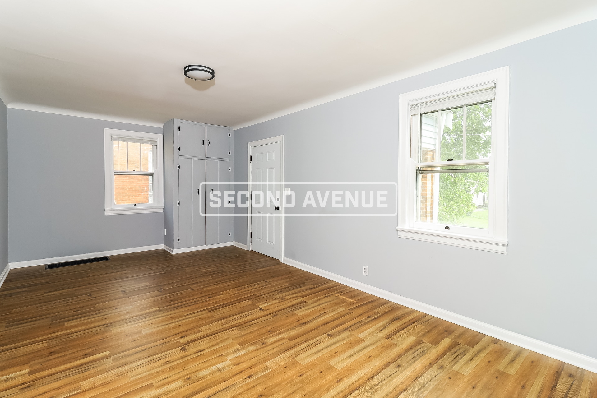 Building Photo - 1522 Kinney Ave