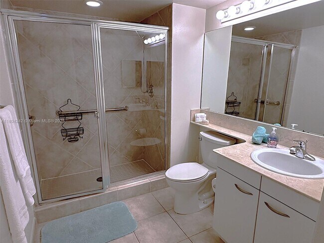Building Photo - 2080 S Ocean Dr