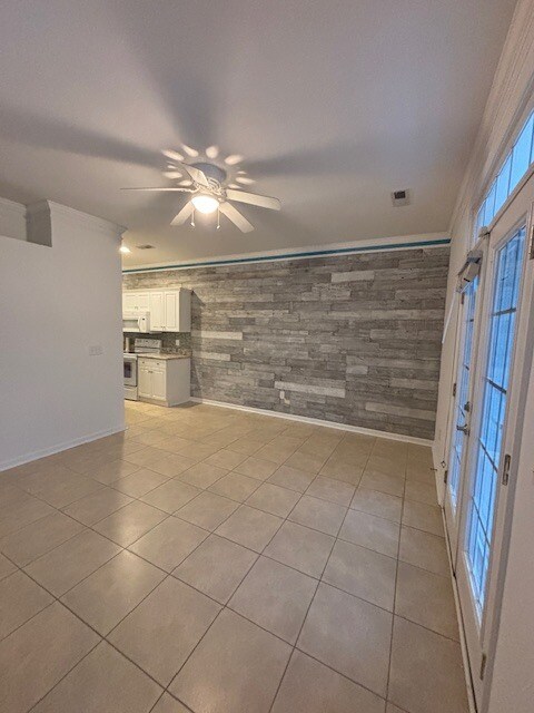 Building Photo - 230 Addison Cottage Way