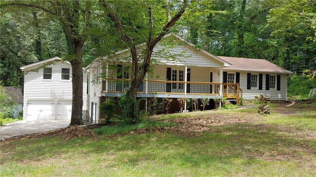 Primary Photo - 316 Creekbend Dr