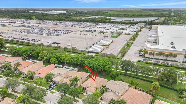 Building Photo - 6041 SW 195th Ave