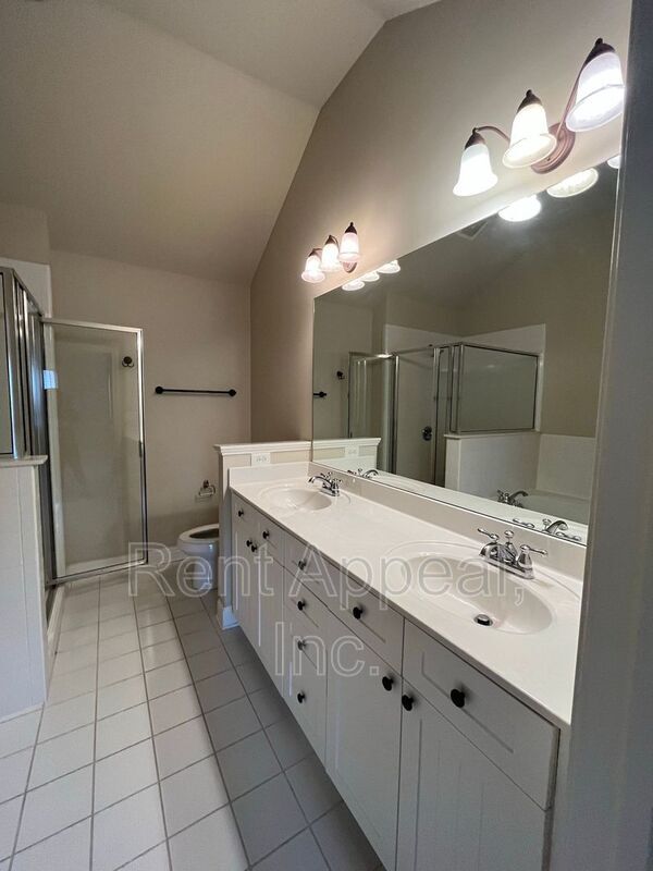 Building Photo - 4863 Carre Way