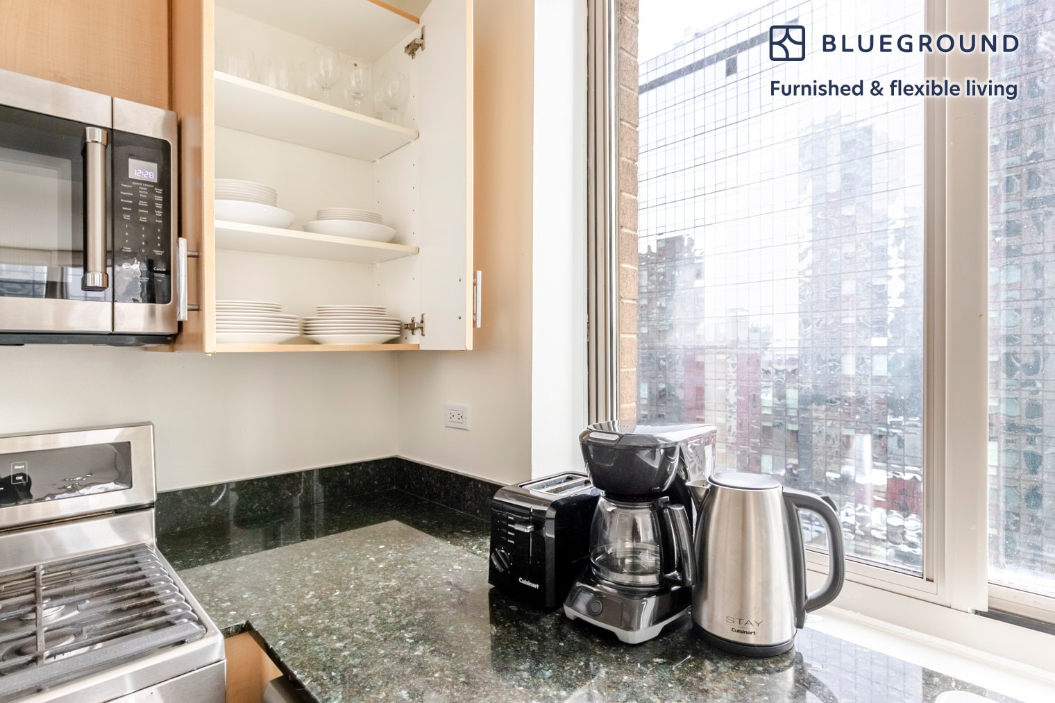 Building Photo - 561 10th Ave