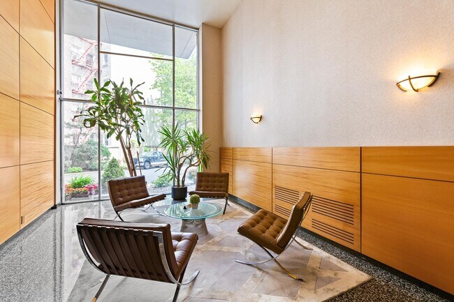 Building Photo - 6040 JFK Blvd E