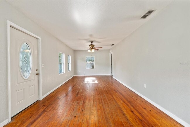 Building Photo - 1420 NE 23rd St