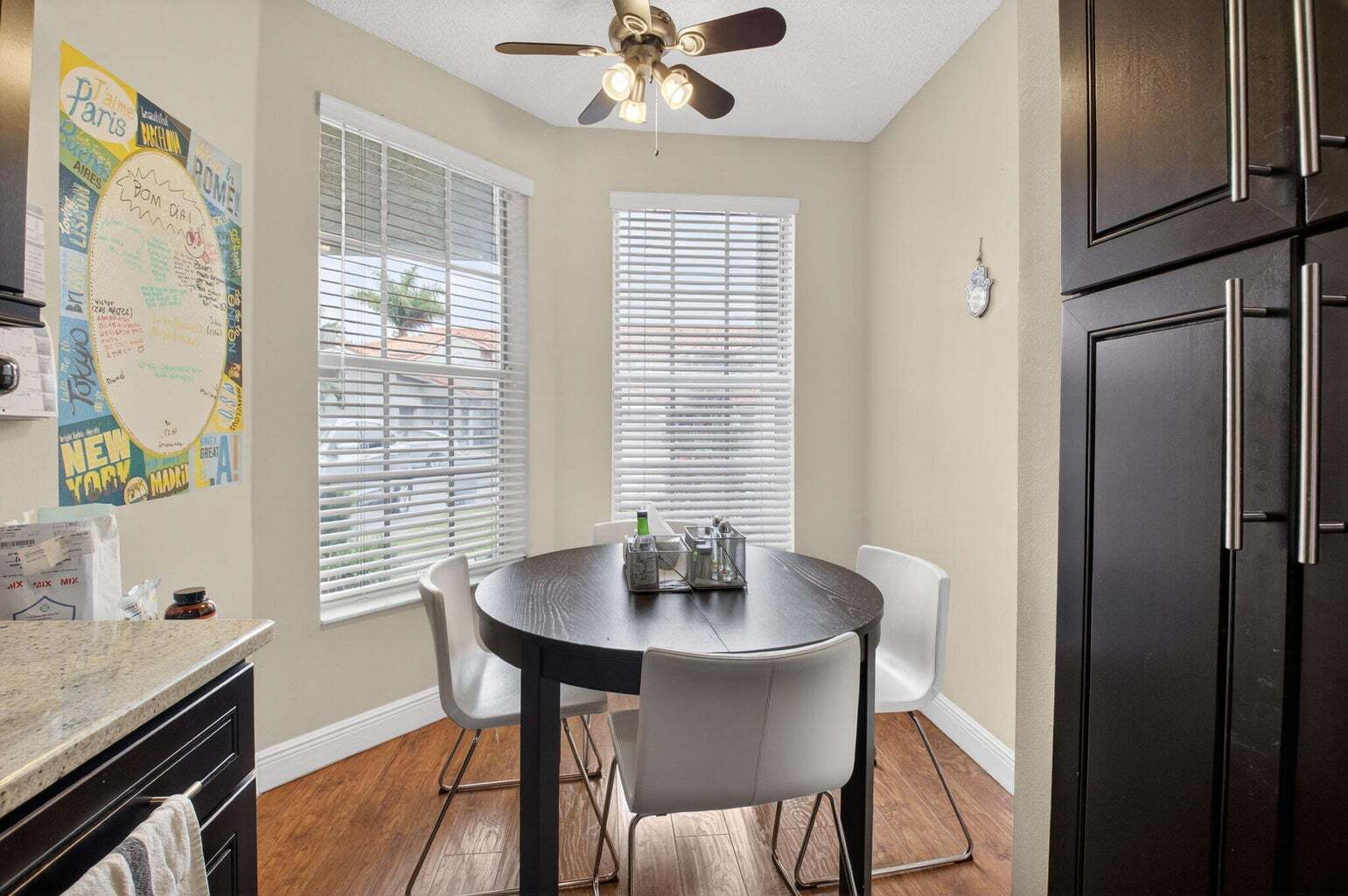 Building Photo - 20951 Via Alamanda