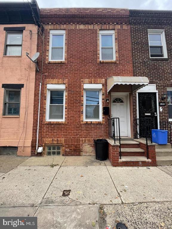Primary Photo - 2033 Wharton St