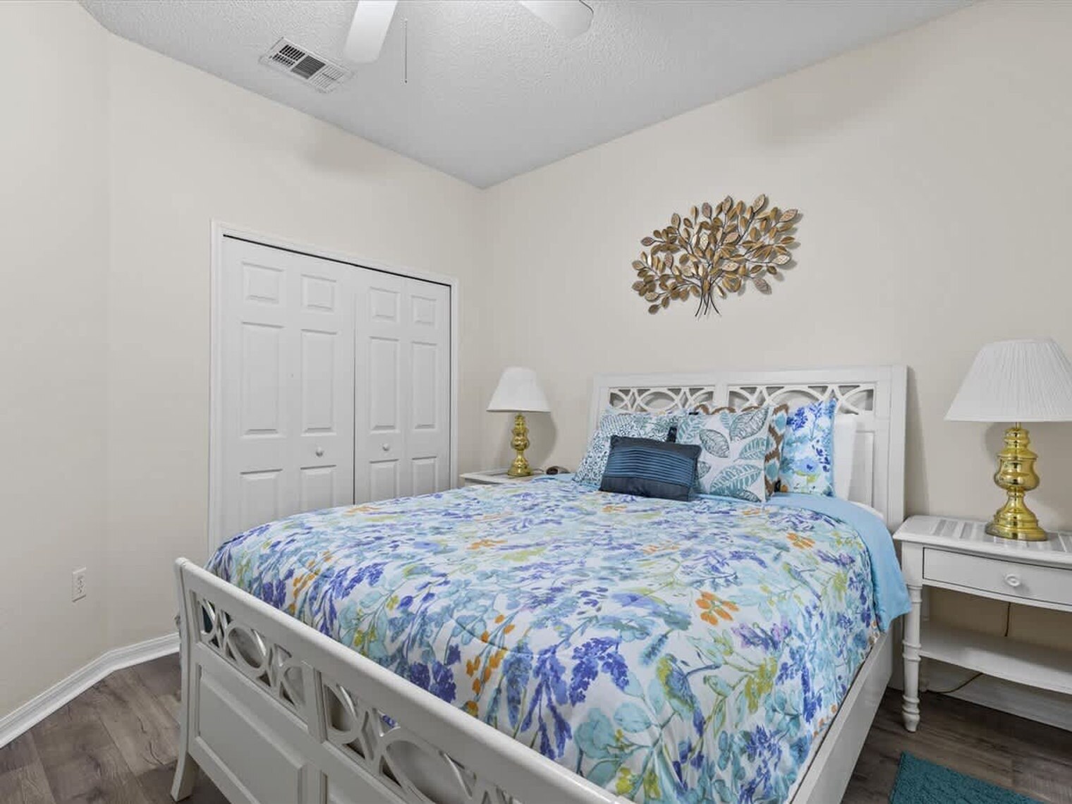 Building Photo - 113 Pompano Beach Dr