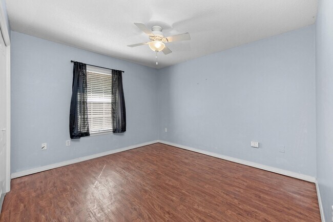 Building Photo - 5920 Ashton Woods Cir