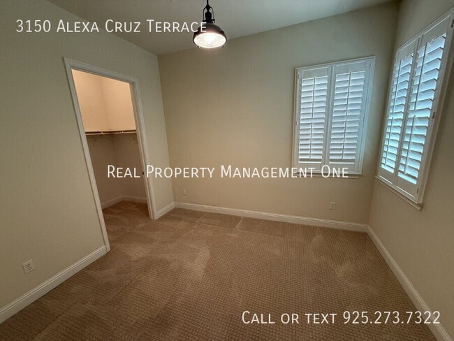 Building Photo - 3150 Alexa Cruz Terrace