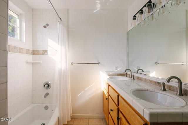 Building Photo - 2409 Olive Ave