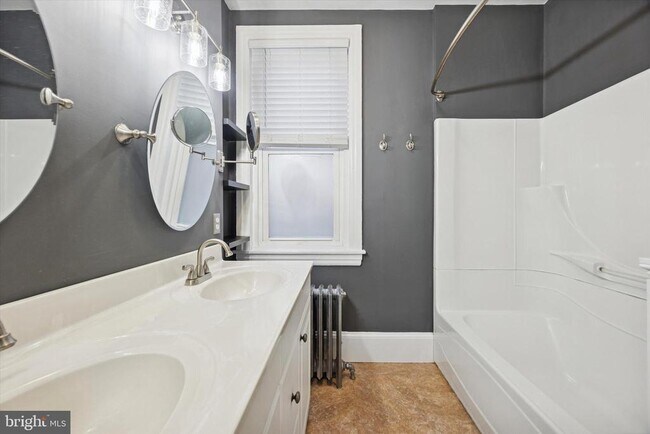 Building Photo - 1308 Tatnall St