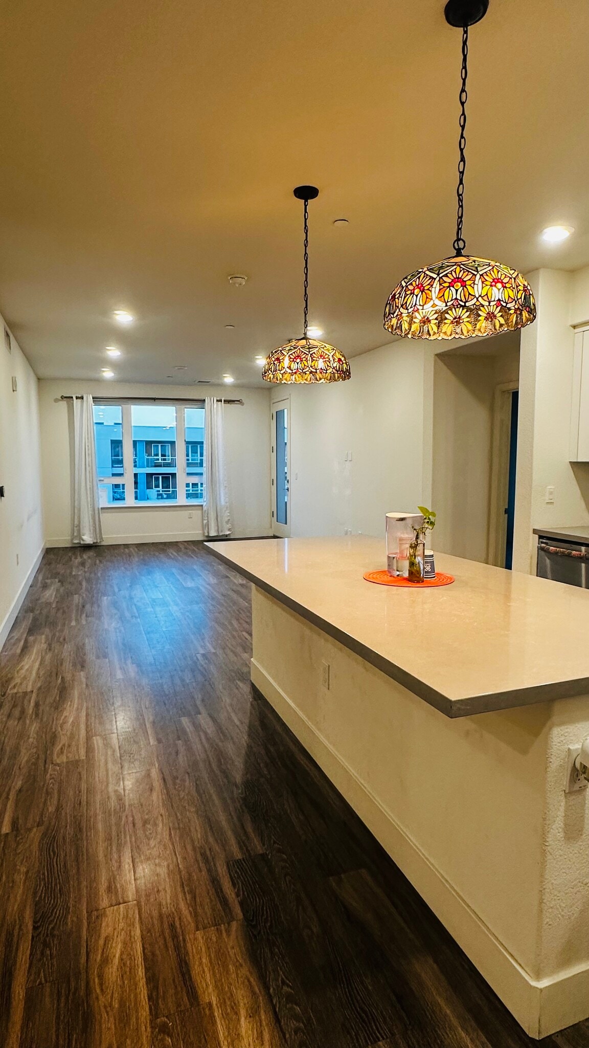 Building Photo - 5933 Sunstone Dr