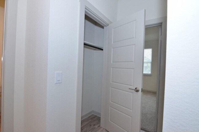 Building Photo - 428 Agave Azul Wy