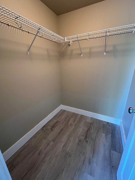 Building Photo - 9006 105 Ave SW