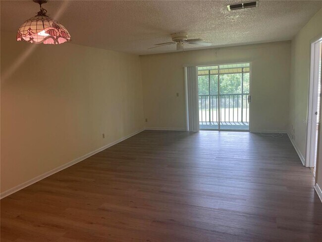 Building Photo - 1200 Tarpon Woods Blvd