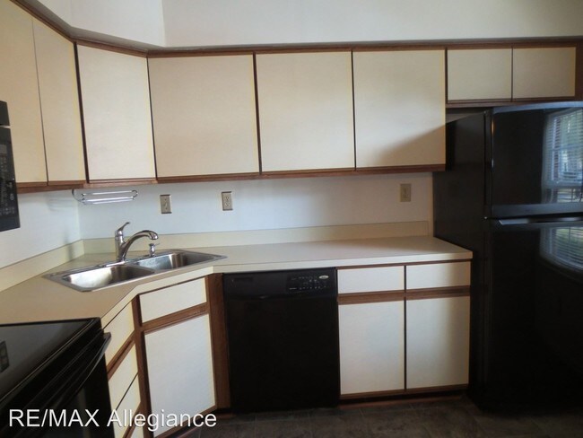 Building Photo - 2 br, 2 bath House - 1523 PENROSE ARCH