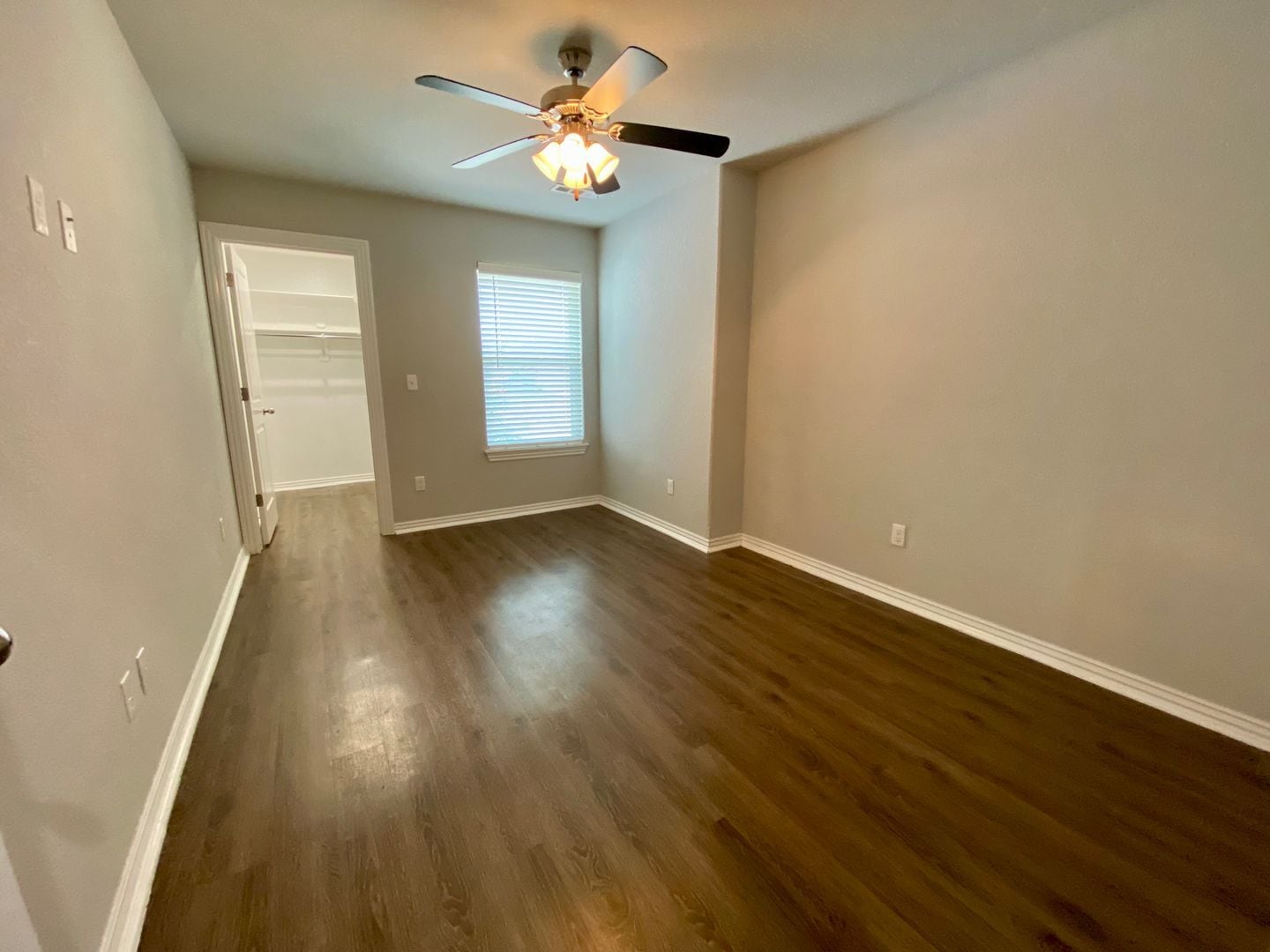 Building Photo - 1660 Gallant Fox Ln