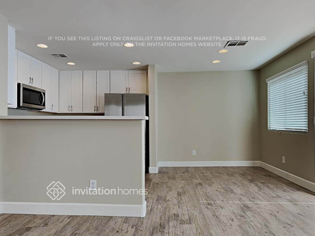 Building Photo - 6027 Ambleshire Ave