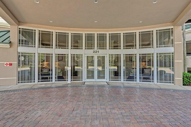 Building Photo - 221 Ocean Grande Blvd