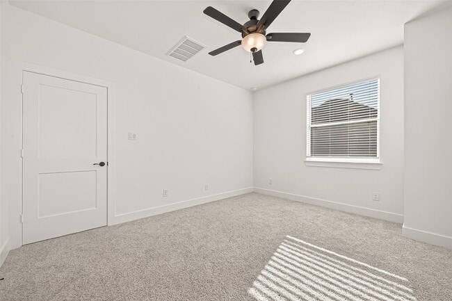 Building Photo - 15126 Dry Crk Jct Pl