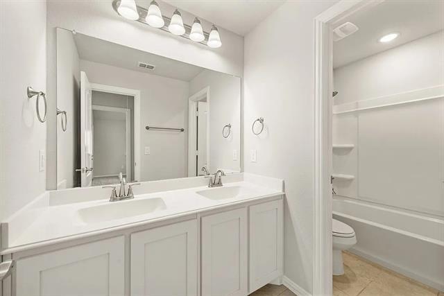 Building Photo - 1232 Starlight Ave