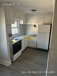 Building Photo - 45 Elm St